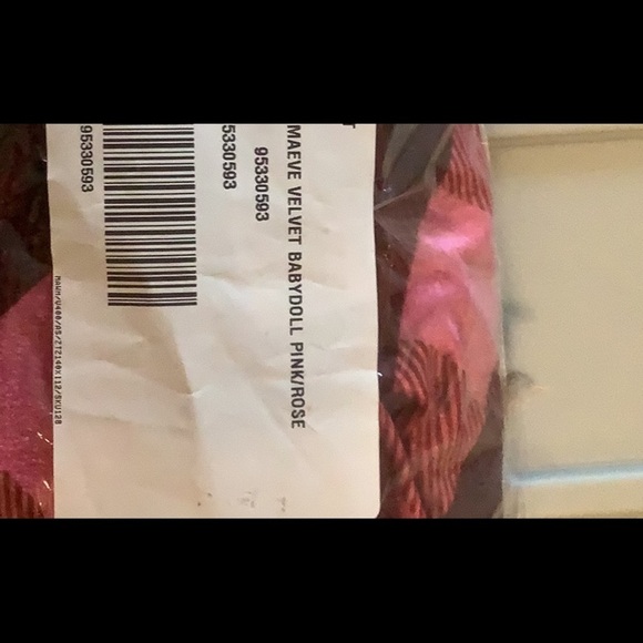 NWT Anthropologie Maeve Babydoll Peplum Top – Pink & Rose Velvet Plaid – Size M - Picture 3 of 3